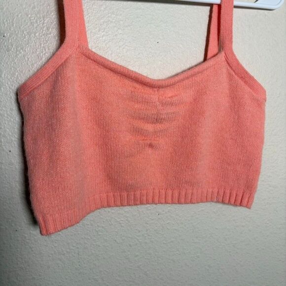 Witty Fox Tank Top Women's Medium Sweater Knit Cropped V-Neck Shirt Fuzzy - Picture 4 of 8